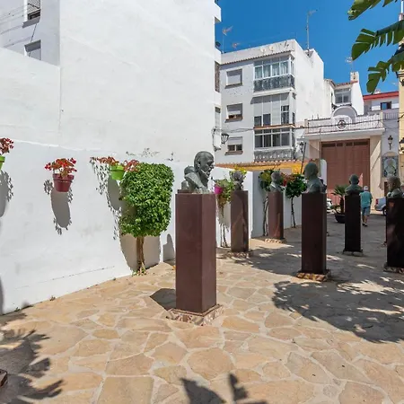 Chic Uurban Oasis In * Estepona
