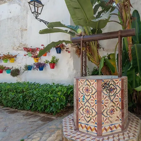 דירה Chic Uurban Oasis In
